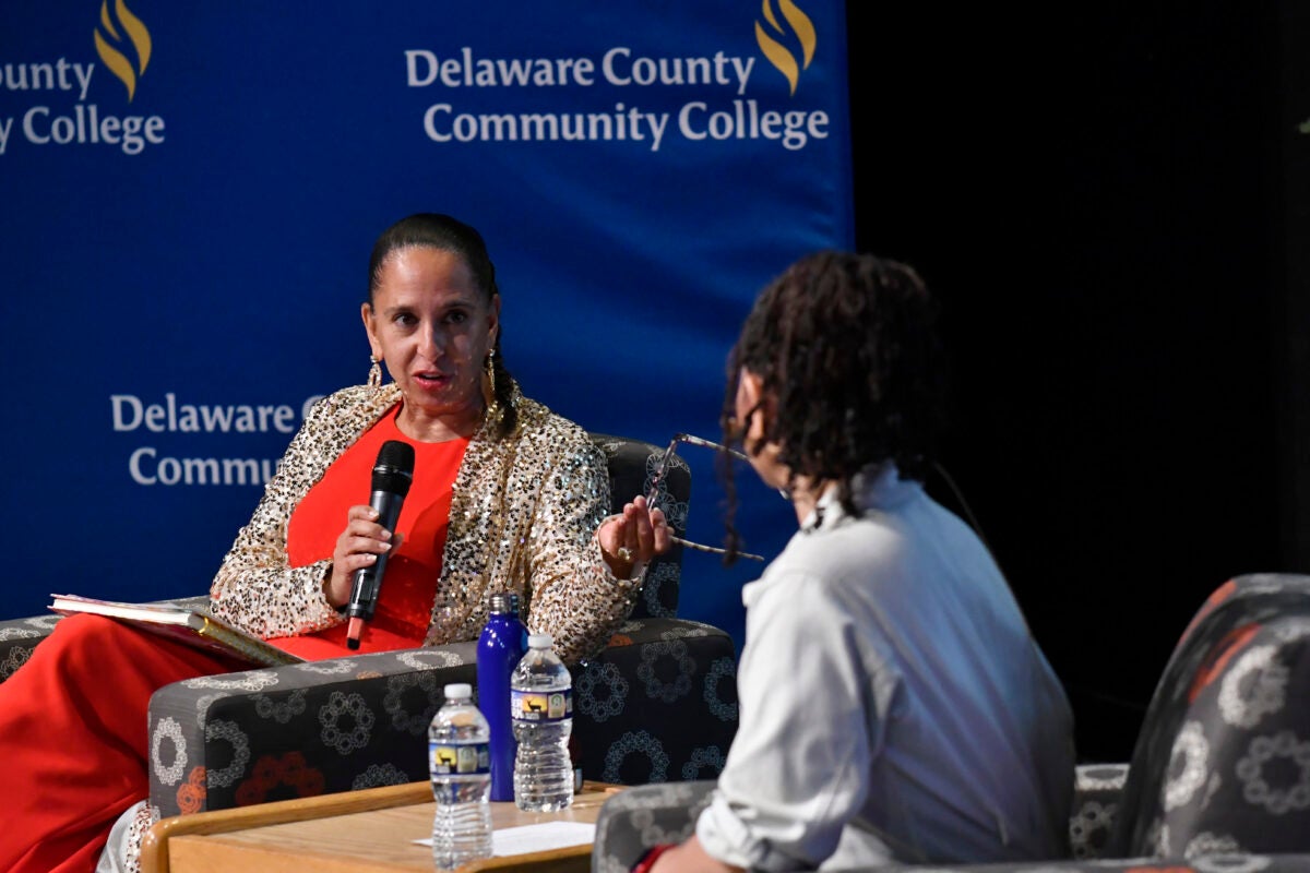 Professor Adriana Bohm interviews a guest at a Dialogues for Diversity / Women’s Empowerment Initiative event.